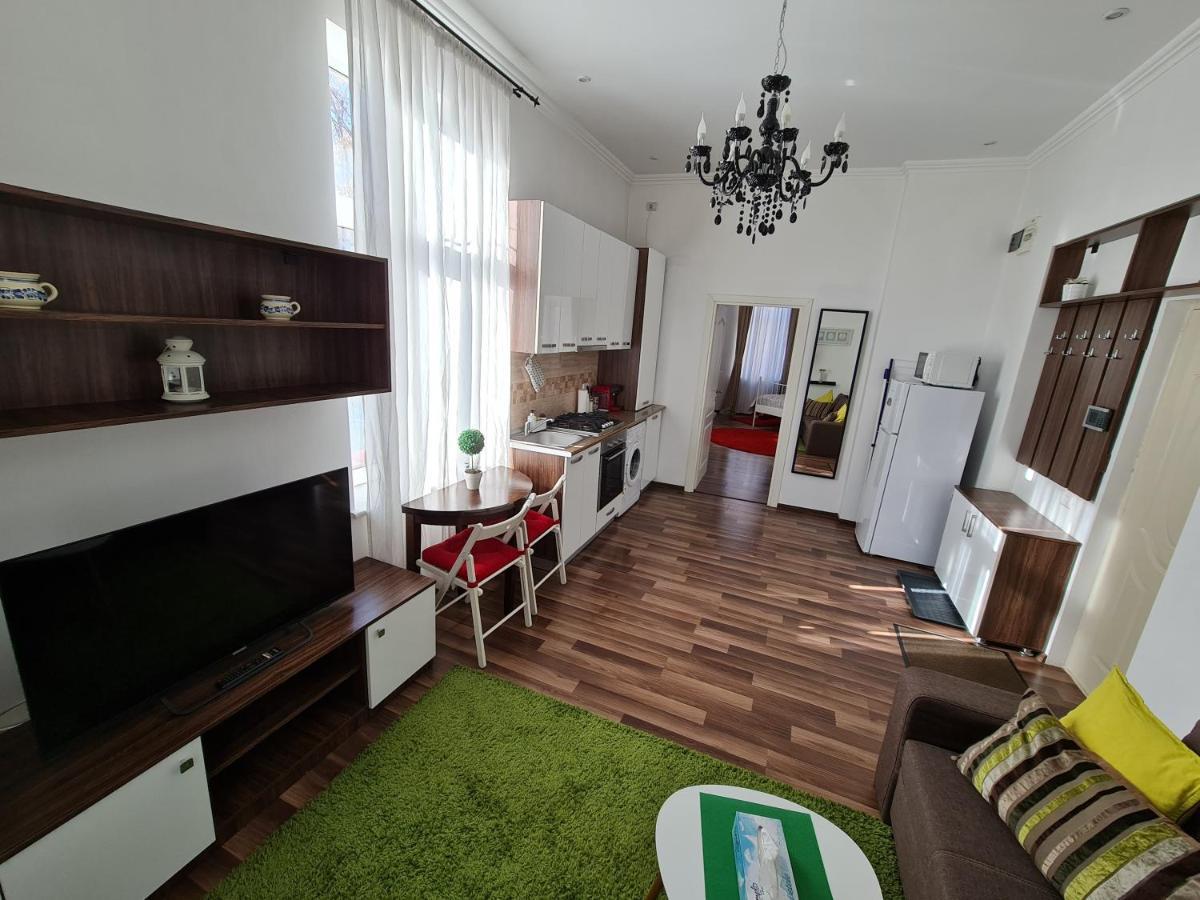Downtown Central University Apartament - Cal1 Bucharest Luaran gambar