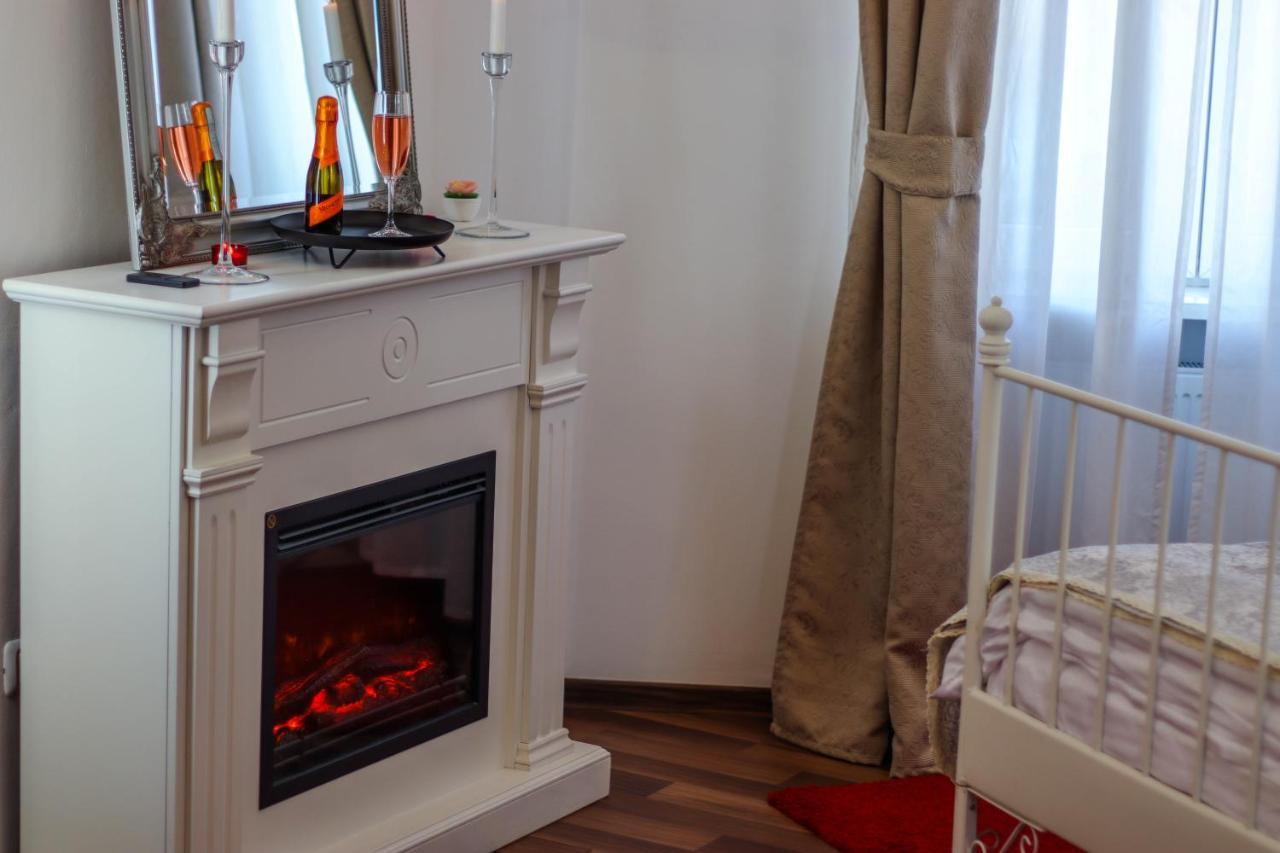 Downtown Central University Apartament - Cal1 Bucharest Luaran gambar
