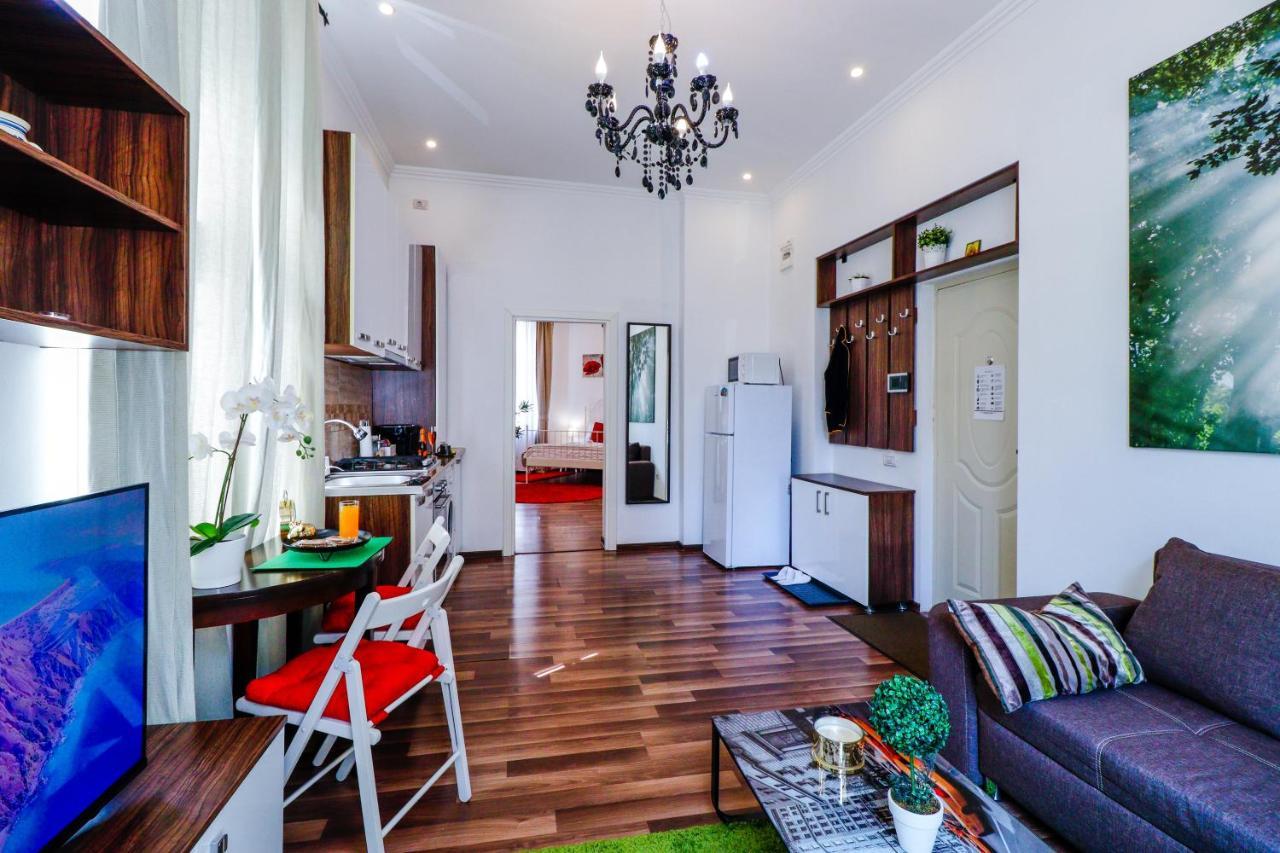Downtown Central University Apartament - Cal1 Bucharest Luaran gambar